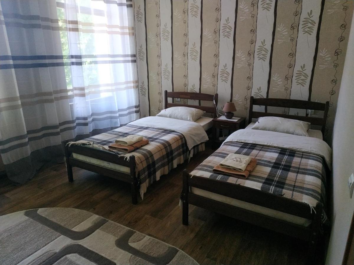 Apartment In The Center Of Old Town 卡缅涅茨-波多利斯基 外观 照片