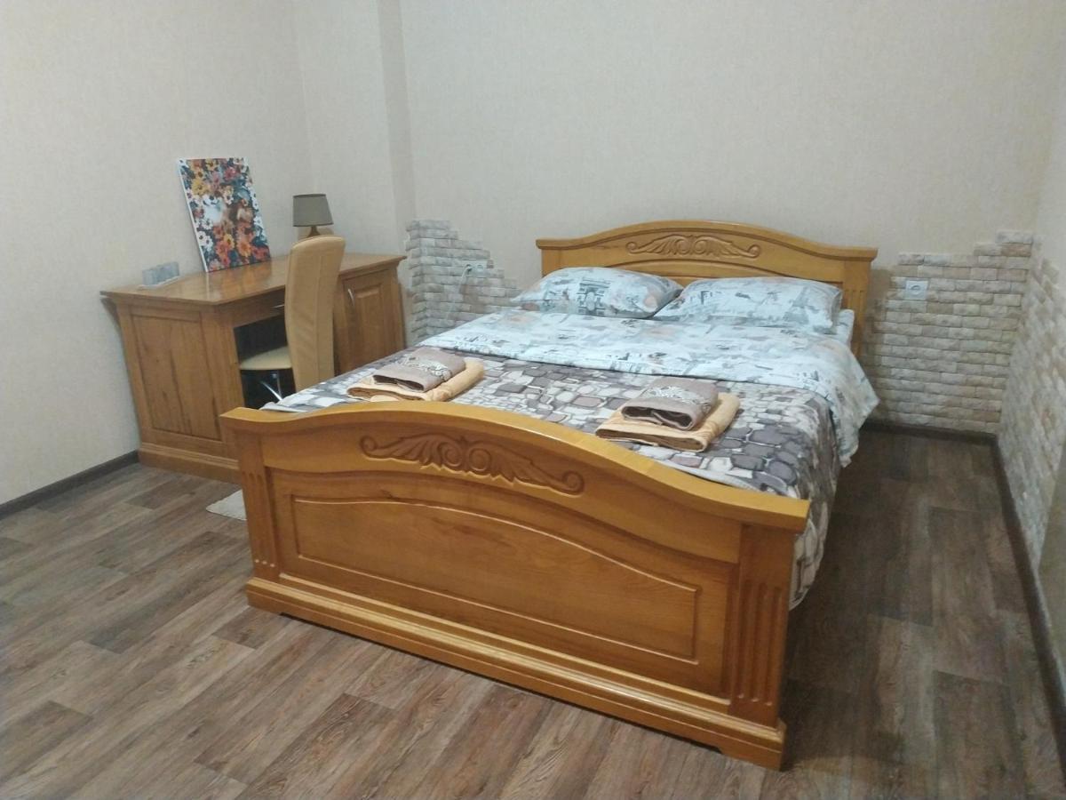 Apartment In The Center Of Old Town 卡缅涅茨-波多利斯基 外观 照片
